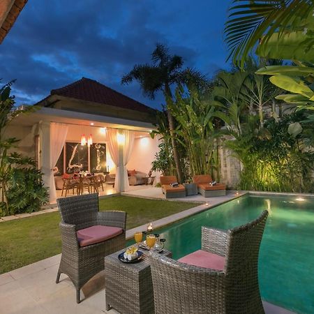 Villa Briana Seminyak By Villas R Us מראה חיצוני תמונה