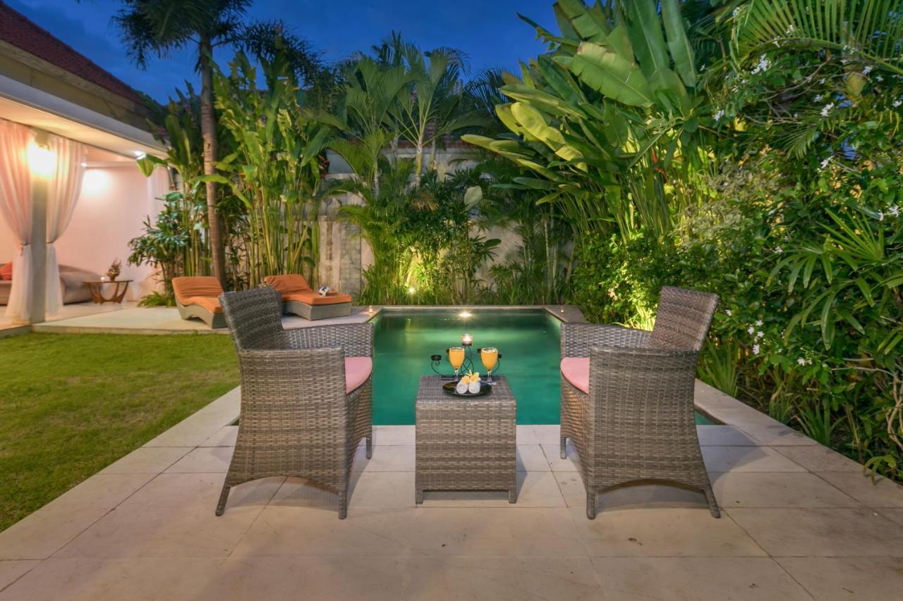 Villa Briana Seminyak By Villas R Us מראה חיצוני תמונה