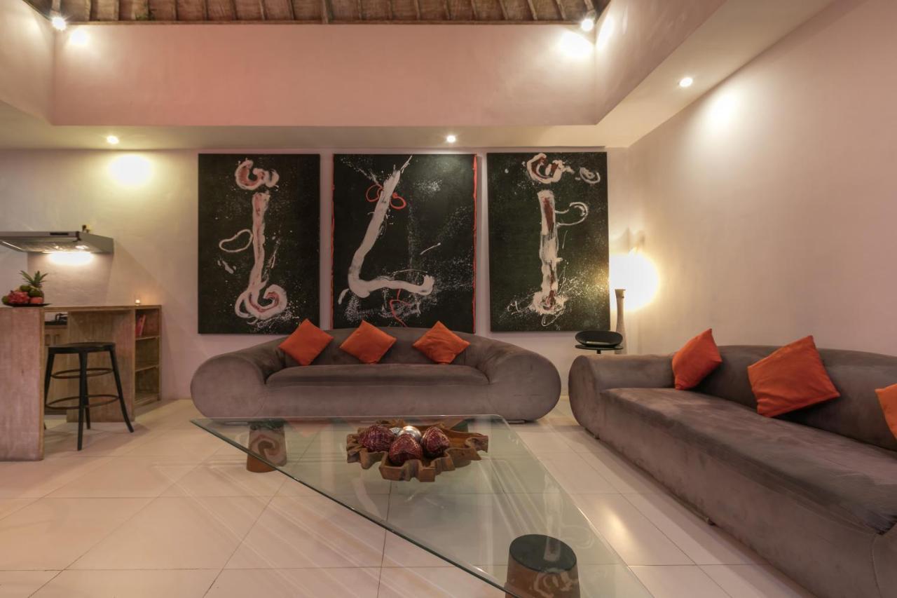 Villa Briana Seminyak By Villas R Us מראה חיצוני תמונה