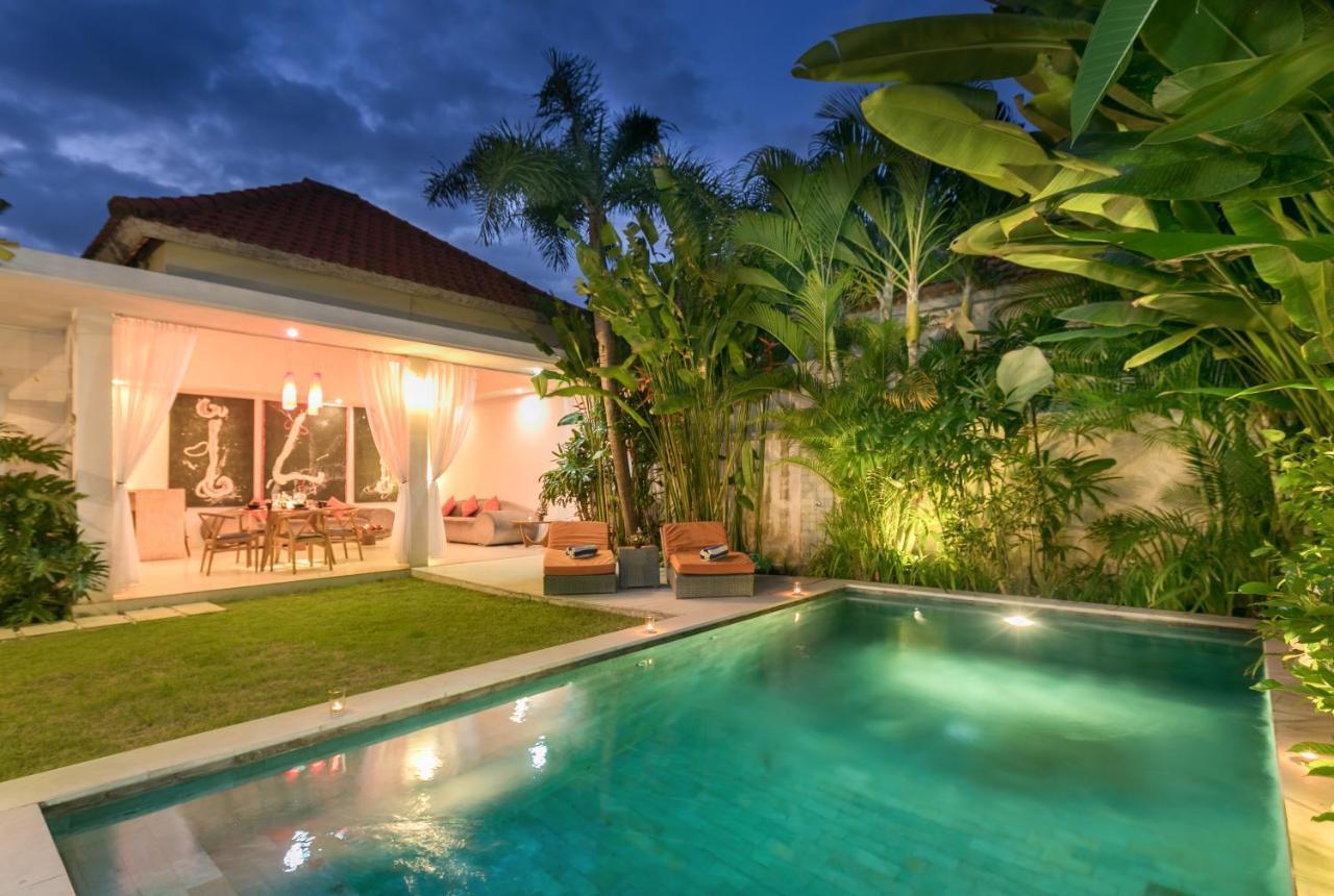 Villa Briana Seminyak By Villas R Us מראה חיצוני תמונה