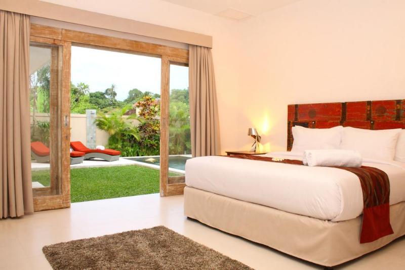 Villa Briana Seminyak By Villas R Us מראה חיצוני תמונה
